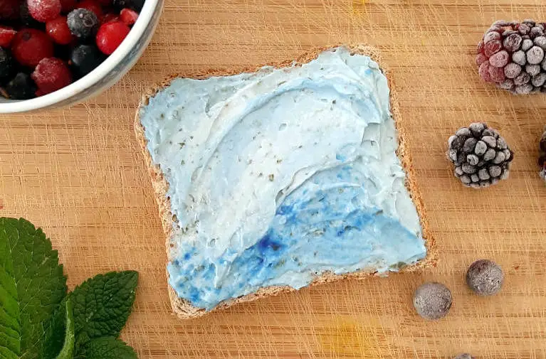 mermaid toast with blue spread